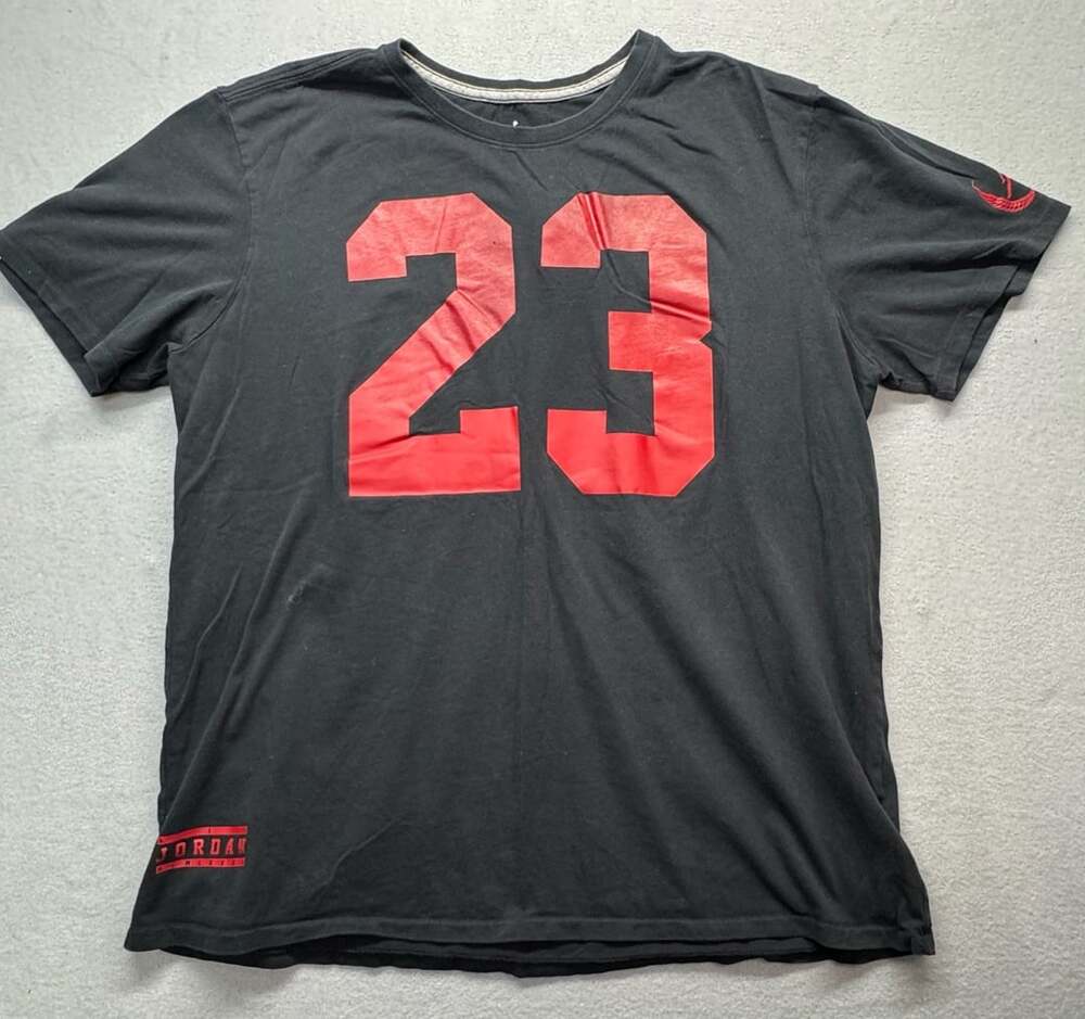 Jordan 23 T-Shirt Size XL Black Red Jumpman Basketball